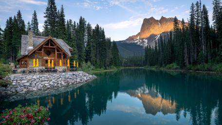 Emerald Lake (Yoho National Park) wallpaper