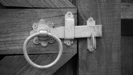 Antique door lock - Black and white photo wallpaper