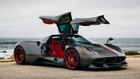 Pagani Huayra wallpaper