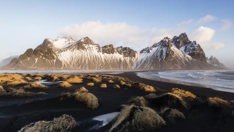 Vestrahorn, Brunnhorn, Eystrahorn (Iceland) wallpaper