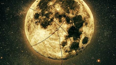 Moon balloon wallpaper