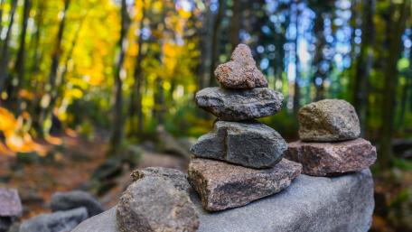 Rock balancing wallpaper