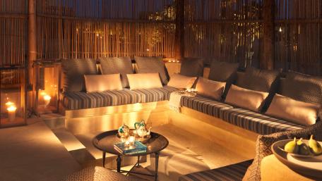 Hotel in Sir Bani Yas Island wallpaper