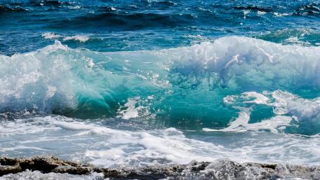 Foamy waves wallpaper