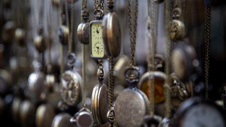 Antique pocket watches wallpaper