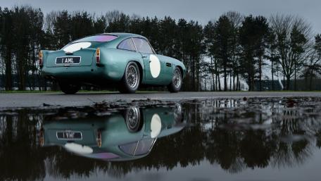 Aston Martin DB4 GT replica wallpaper