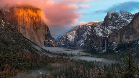 Yosemite Valley Tunnel View wallpaper