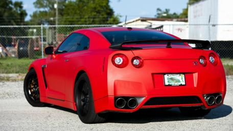 Nissan Skyline GT-R wallpaper