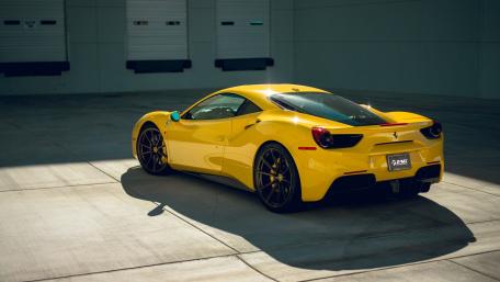 2018 Ferrari 488 GTB luxury car wallpaper