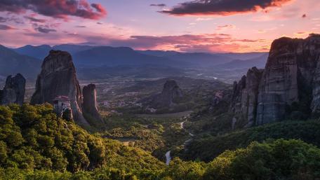 Meteoras (Greece) wallpaper
