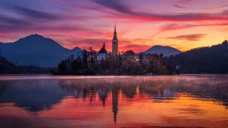 Bled Island on Lake Bled wallpaper