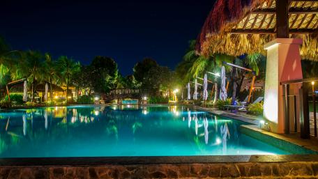 The Beautiful Resort wallpaper
