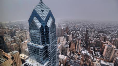 Stunning Winter Skyline Over a Metropolis wallpaper