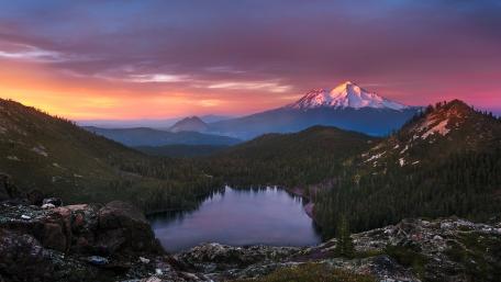 Mount Shasta, Castle Lake wallpaper