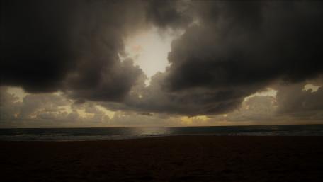 Storm is coming wallpaper