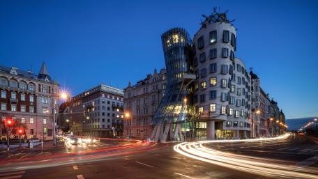 Dancing House (Prague) wallpaper