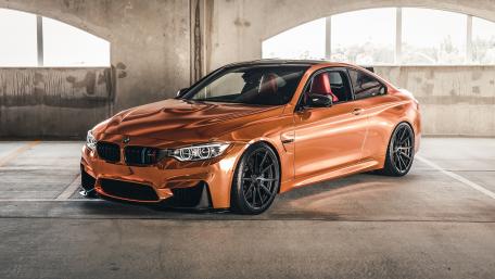 BMW M4 wallpaper