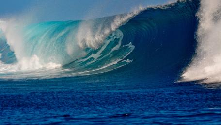 Sea wave wallpaper