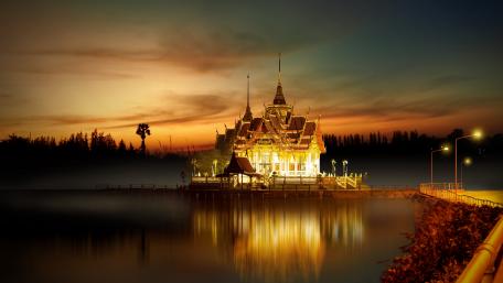 Fabolous temple in the lake wallpaper