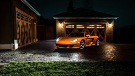 Dreamy Night with a Porsche Supercar wallpaper