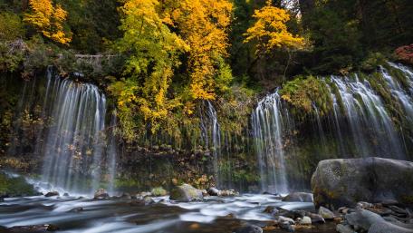 Mossbrae Falls wallpaper
