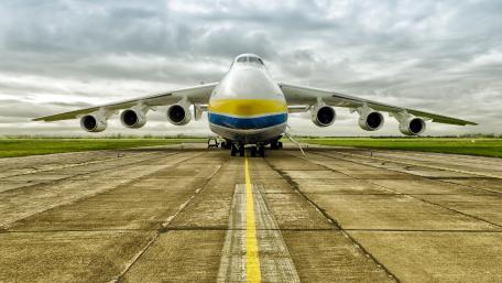 Mighty Giant Aircraft on the Runway wallpaper