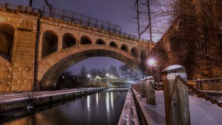Winter Night by the Arch Bridge wallpaper