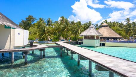 Tropical Paradise Resort Retreat wallpaper