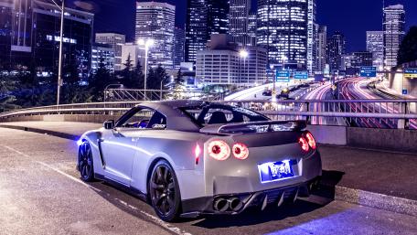 Nissan Skyline GT-R wallpaper