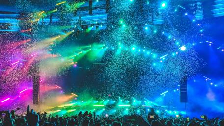 People In front of stage wallpaper