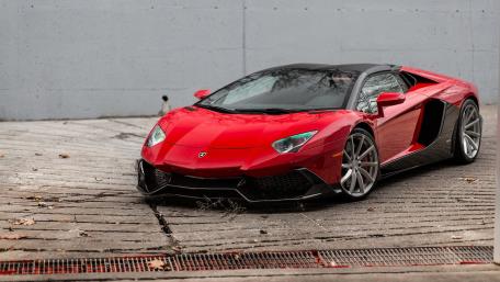 Red Lamborghini Aventador wallpaper