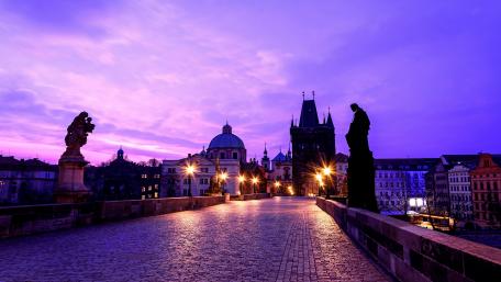 Charles Bridge at dusk wallpaper