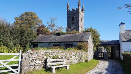 Churchyard wallpaper