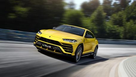 Lamborghini Urus wallpaper