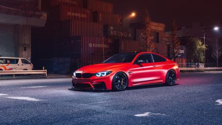 BMW M4 wallpaper