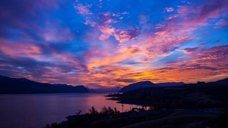 Kamloops Lake Sunrise wallpaper