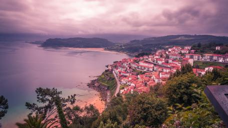 Lastres wallpaper