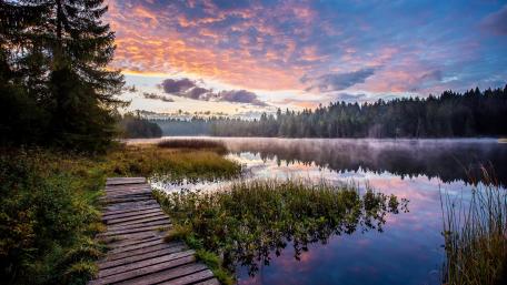 Jura & Three-Lakes area of Switzerland wallpaper