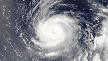 Super Typhoon Noru wallpaper