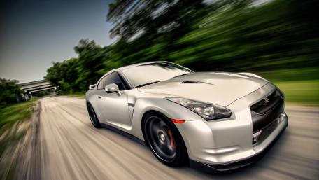 Nissan GTR wallpaper