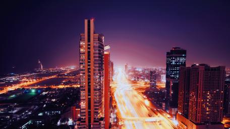 Purple night in Dubai wallpaper