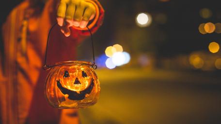 Halloween candlelight wallpaper