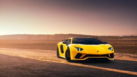 Lamborghini Aventador wallpaper