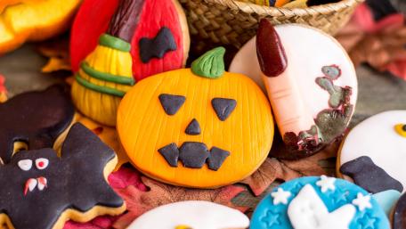 Halloween biscuits wallpaper