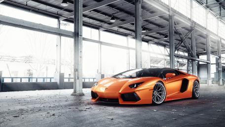 Lamborghini Aventador wallpaper
