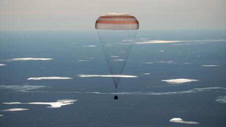 Expedition 50 Soyuz MS-02 Landing wallpaper