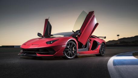 Lamborghini Aventador SVJ wallpaper