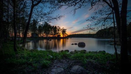 Twilight Serenity by the Finnish Lake wallpaper