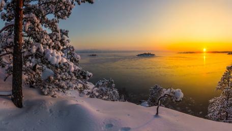 Lake Ladoga (Karelia, Russia) wallpaper