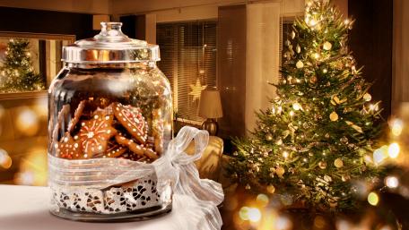 Gingerbread Jar wallpaper